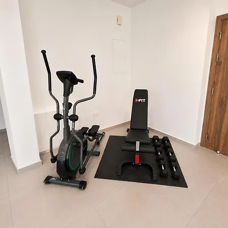 Apartman Paoli Penthouse By Ezoria *